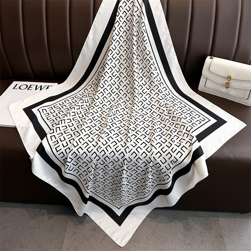 Fashion Printed Silk Scarf Twill Silk High Quality Square Scarf